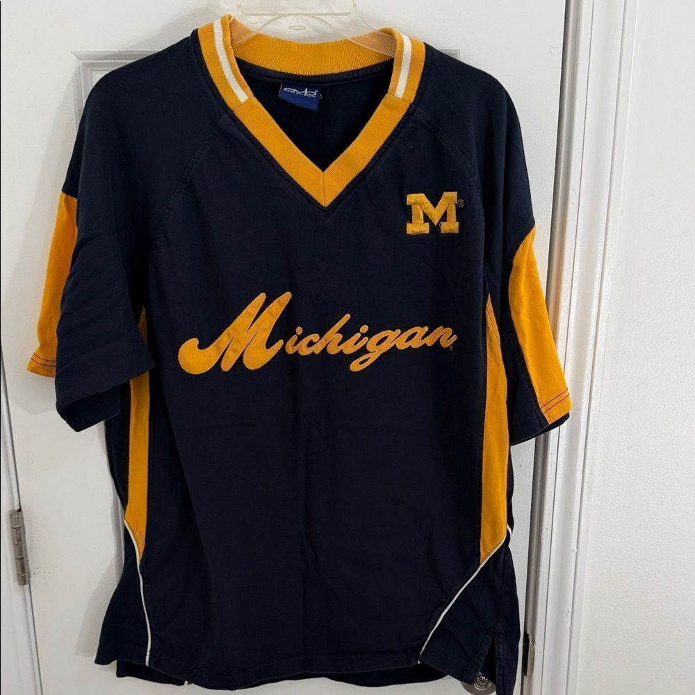 Michigan Men’s Navy and Yellow Shirt Size Large